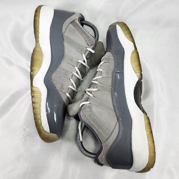 Nike Air Jordan 11 XI Retro Low Cool Wolf Gray Shoes 528896-003 Youth Size 6Y - Picture 4 of 9